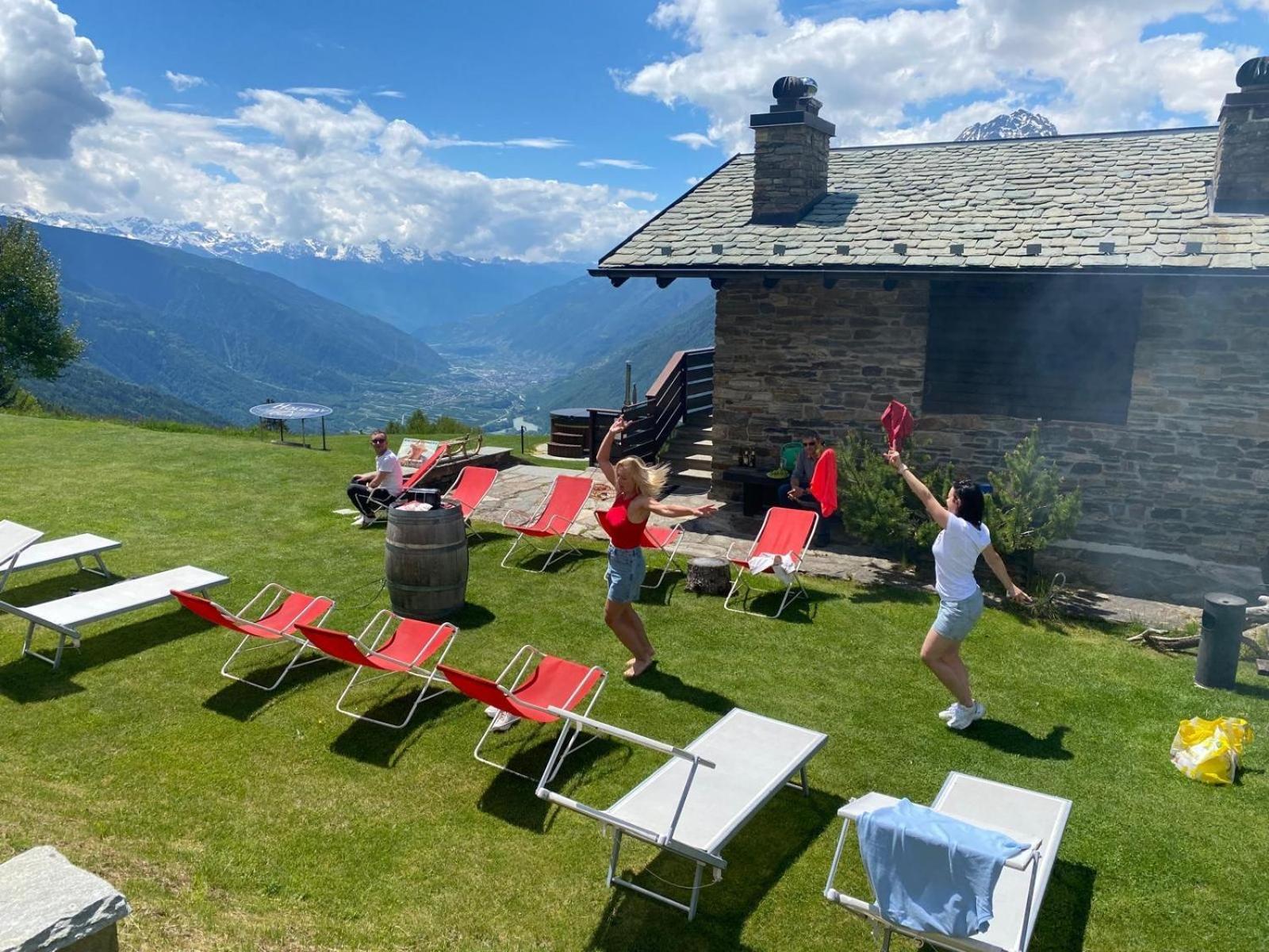 Holiday Creek Mortirolo Mazzo di Valtellina Exterior photo